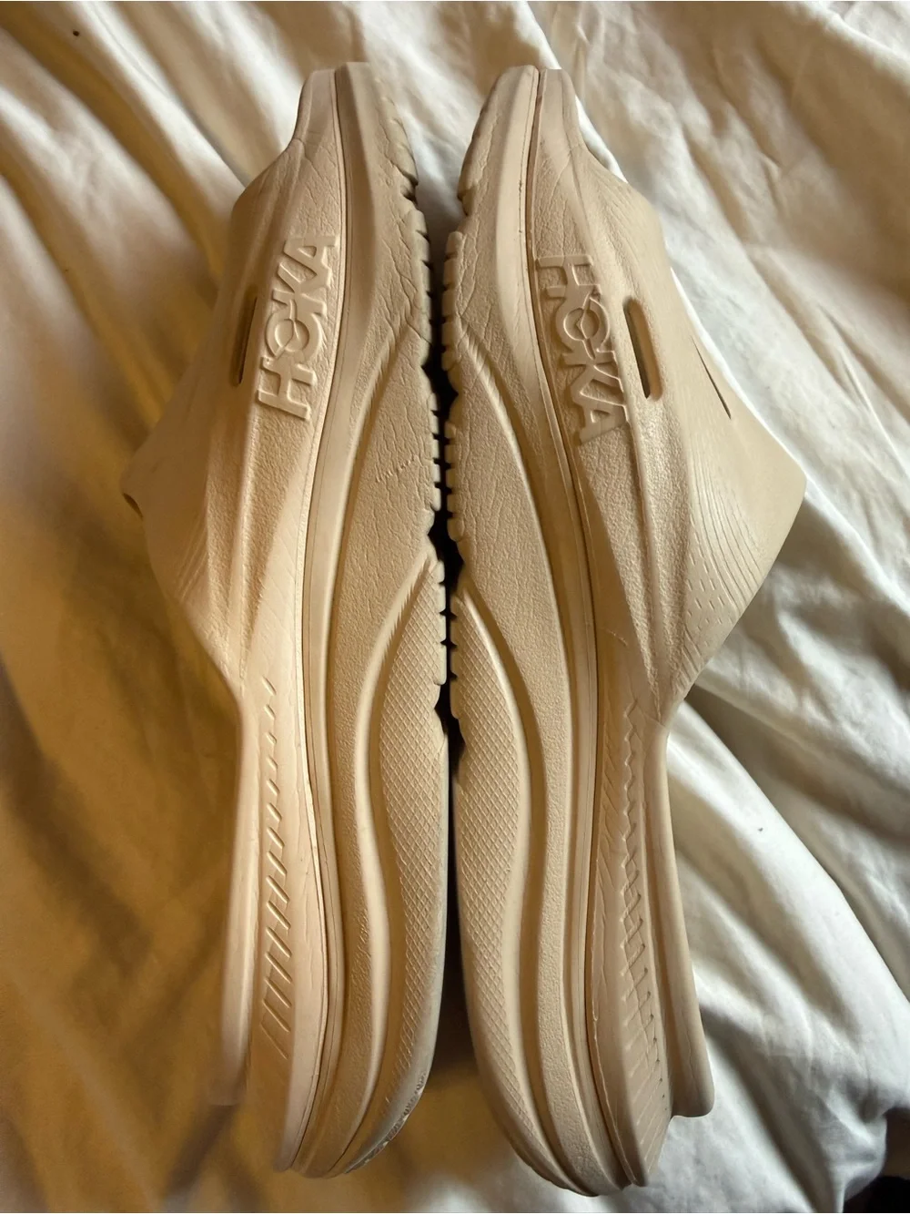 HOKA Ora Recovery Slides Unisex Men’s 9 / Women’s 11 Beige Cushioned Sandals